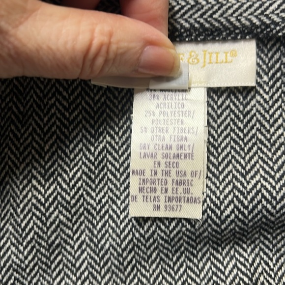 Christie & Jill Herringbone Print Skirt Maxi - Picture 7 of 7